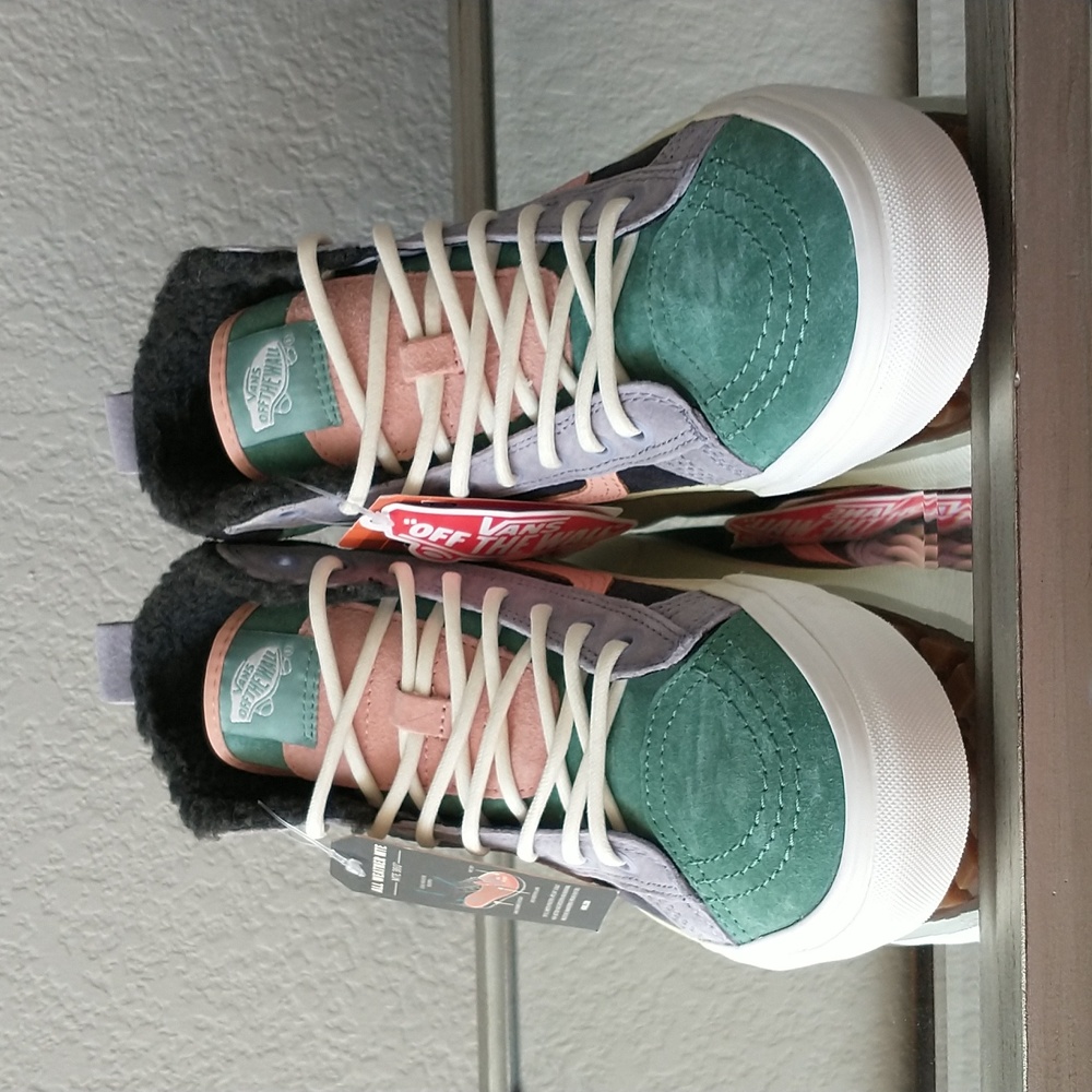 Vans "Off The Wall" Multicolor Lined High top Sneakers Women